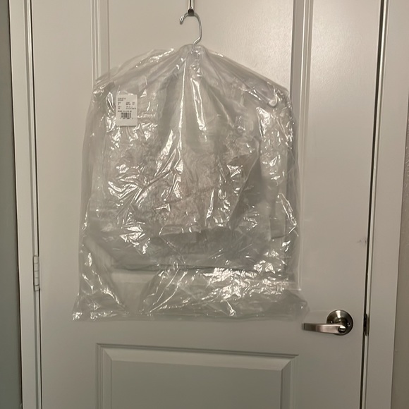 David’s Bridal 2 Piece Wedding Dress 10/12 - Picture 7 of 14